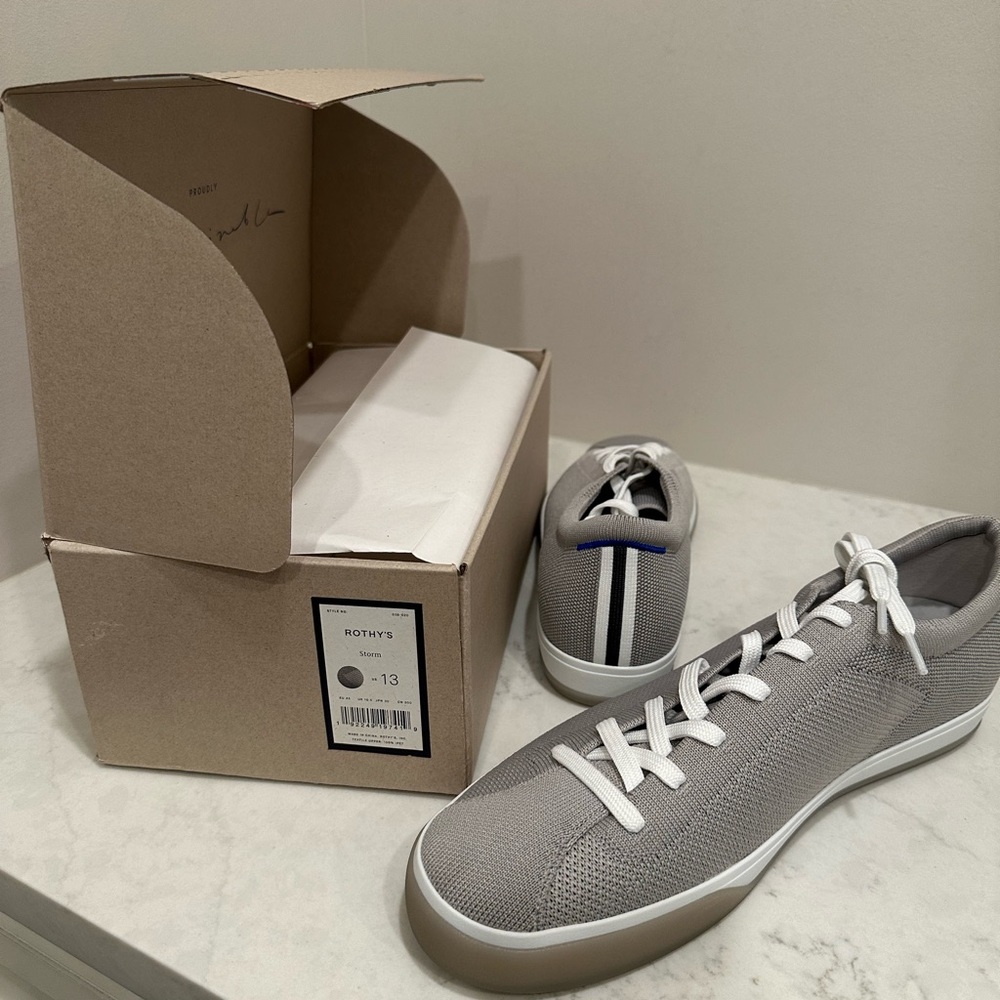 Rothys the lace up sneaker. Size 13. BNIB.